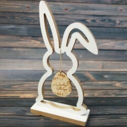 Ażurowy Zając Wielkanocny z podstawką - ZW14