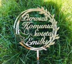 Topper na tort Pierwsza Komunia Święta z imieniem TKSPZ3